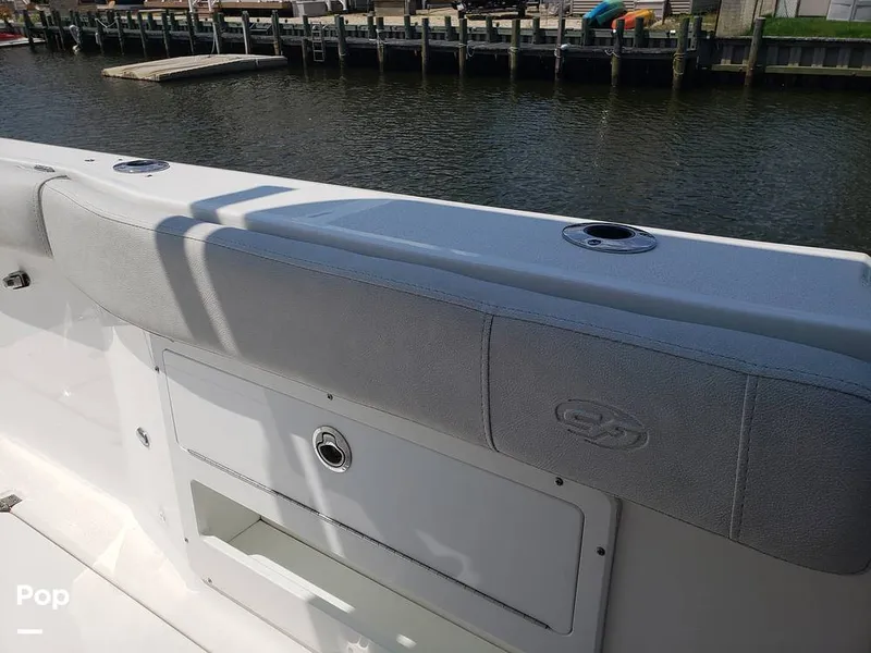 Slide: The Image of Sea Fox 328 Commander 2022 - 11030007