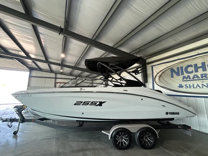 Slide: The Image of Yamaha 255 X 2024 - 14