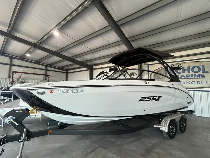 Slide: The Image of Yamaha 255 X 2024 - 15