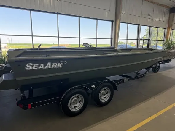 Slide: The Image of SeaArk 2072MV 2026 - 2