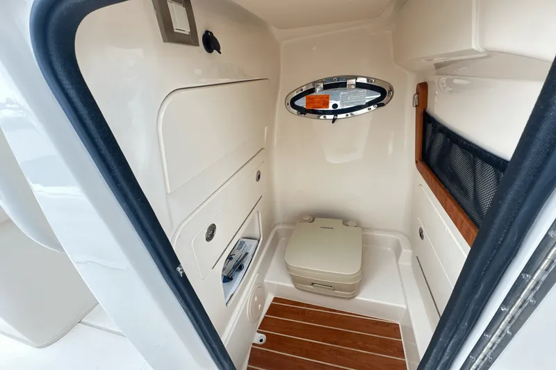 Slide: The Image of Grady-White Fisherman 216 2025 - 9