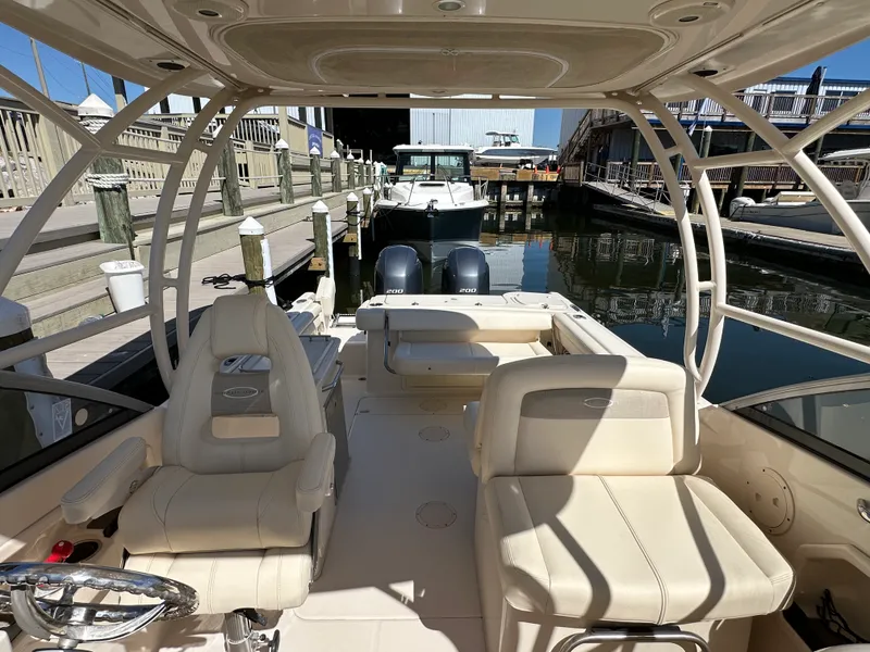 Slide: The Image of Grady-White 275 FREEDOM 2016 - 25