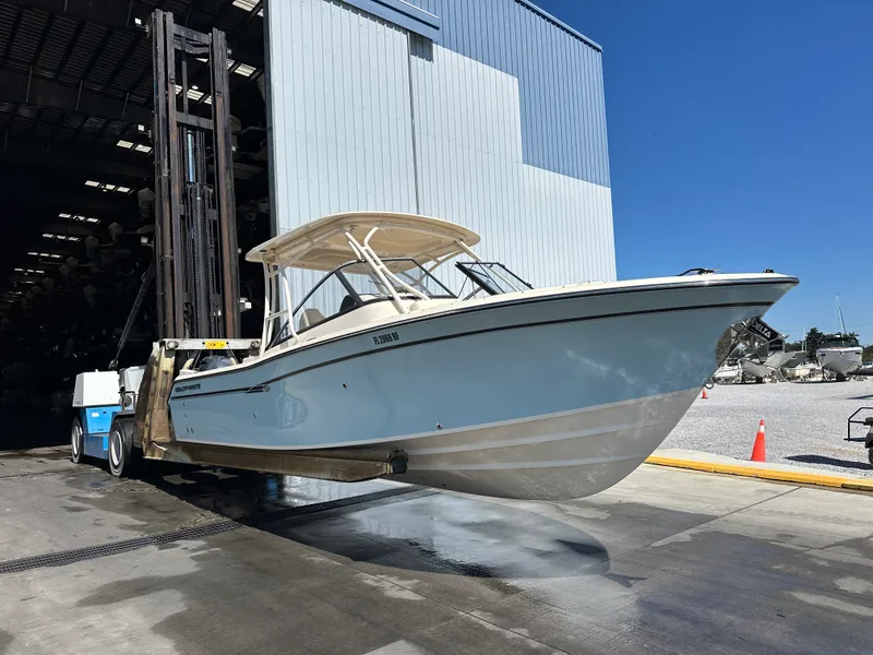 Slide: The Image of Grady-White 275 FREEDOM 2016 - 6