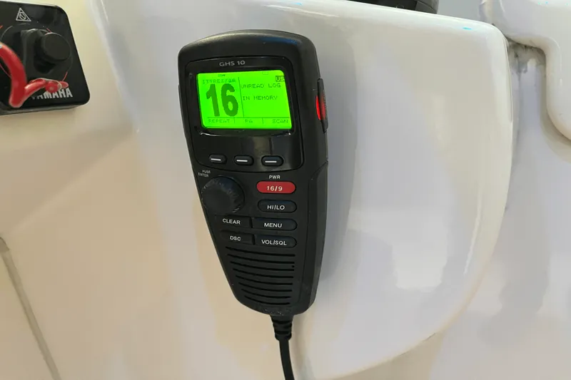 Slide: The Image of Grady-White 325 FREEDOM 2018 - 9