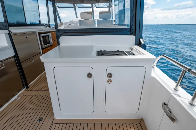 Slide: The Image of MJM 4 2025 - 34