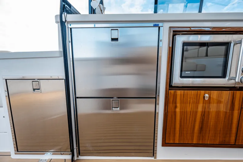 Slide: The Image of MJM 4 2025 - 40