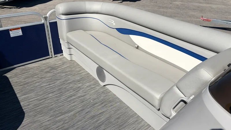 Slide: The Image of Bennington 20SV 2021 - 8