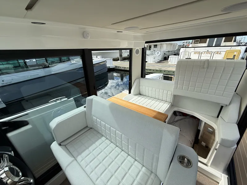 Slide: The Image of Saxdor 340 GTWA 2026 - 14