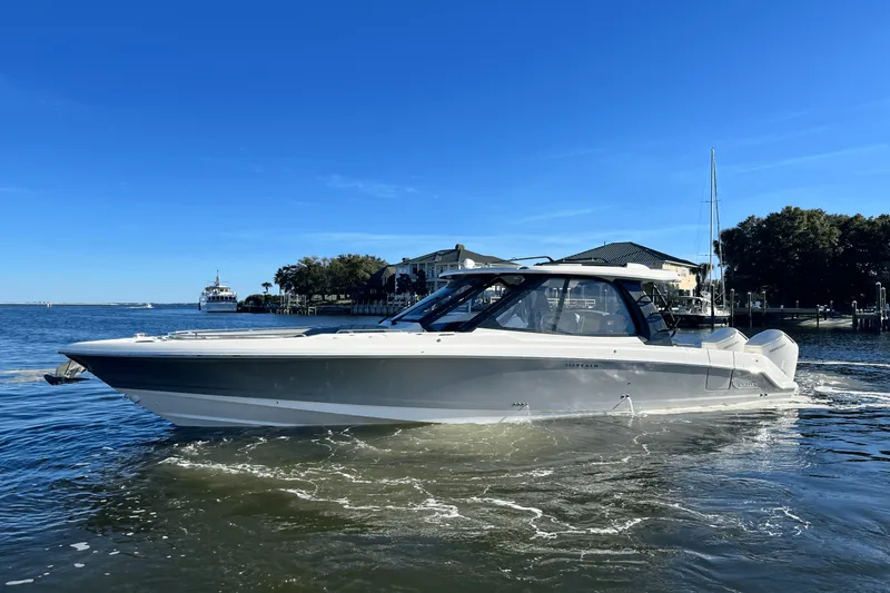 Slide: The Image of Boston Whaler 380 Realm 2025 - 2