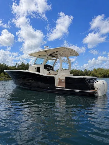 The Image of Scout Boat Company 350 LXF 35' 2016 - undefined