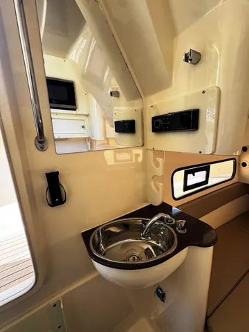 Slide: The Image of Scout Boat Company 350 LXF 35' 2016 - 24