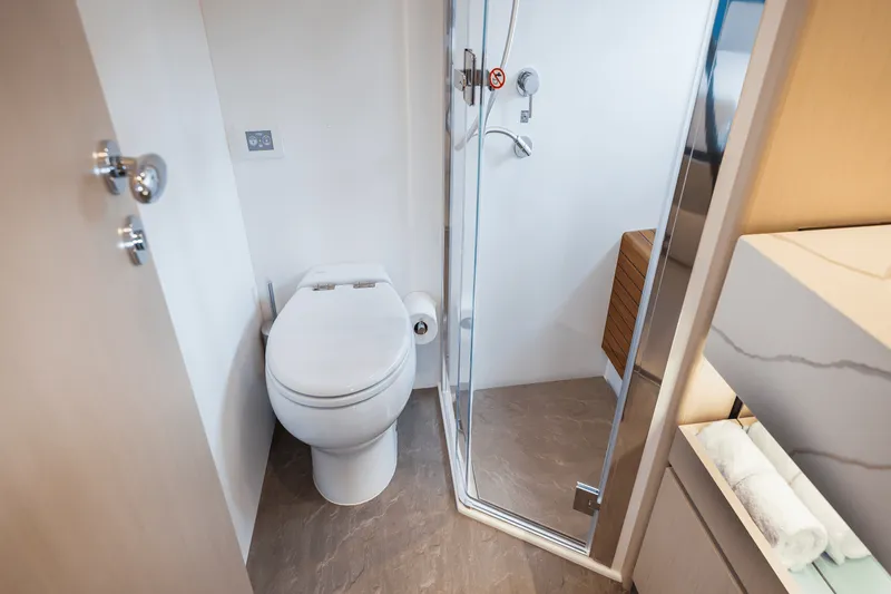 Slide: The Image of Azimut Fly 68 2025 - 106