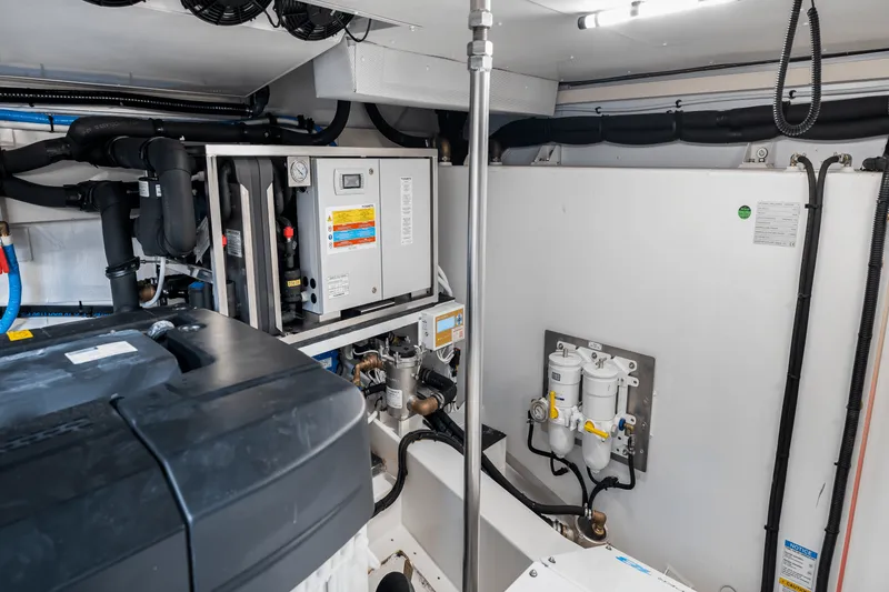 Slide: The Image of Azimut Fly 68 2025 - 113