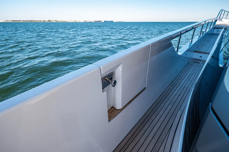 Slide: The Image of Azimut Fly 68 2025 - 50