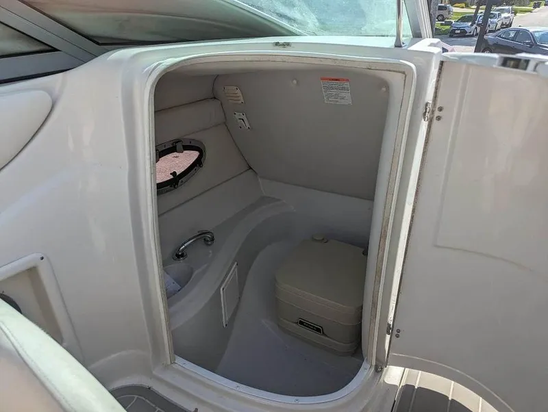 Slide: The Image of Crownline Boats 220 ex 2008 - 12639867