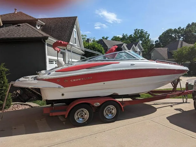 Slide: The Image of Crownline Boats 220 ex 2008 - 12639880