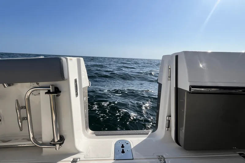 Slide: The Image of Boston Whaler 360 Outrage 2025 - 13