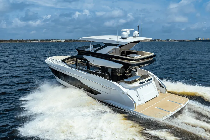 Slide: The Image of Cruisers 57 FLY 2025 - 11