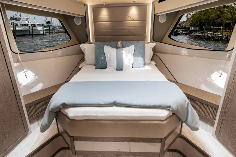 Slide: The Image of Cruisers 57 FLY 2025 - 44