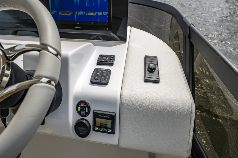 Slide: The Image of Cruisers 57 FLY 2025 - 75