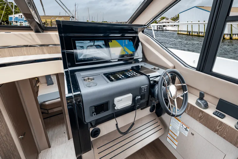 Slide: The Image of Cruisers Yachts 57 FLY 2025 - 37