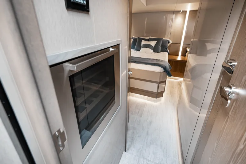 Slide: The Image of Cruisers Yachts 57 FLY 2025 - 52