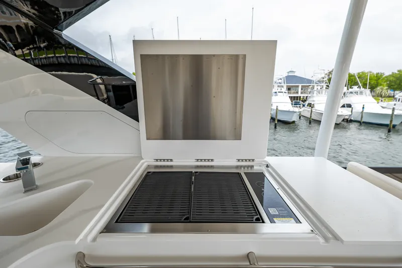 Slide: The Image of Cruisers Yachts 57 FLY 2025 - 65