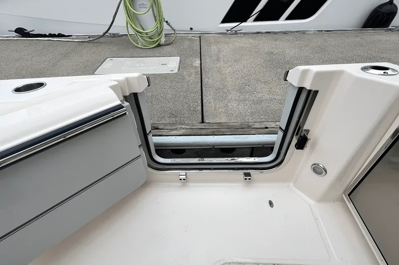 Slide: The Image of Grady-White Freedom 345 2025 - 20