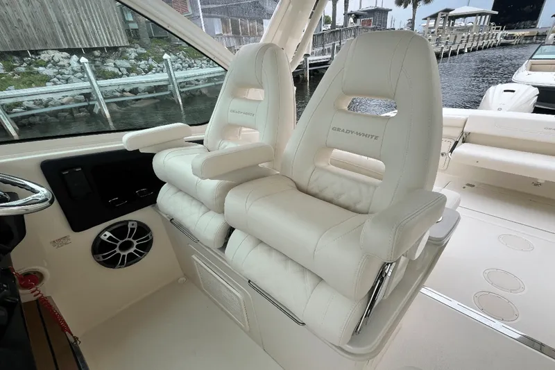 Slide: The Image of Grady-White Freedom 345 2025 - 27