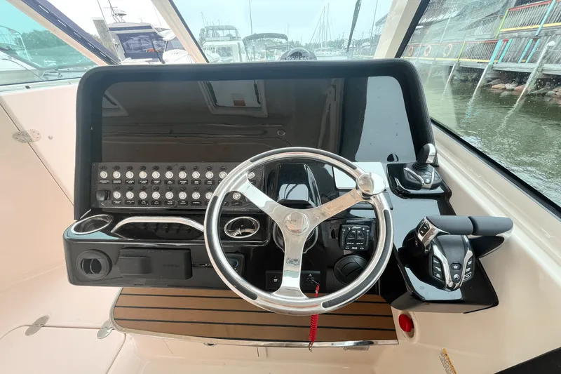 Slide: The Image of Grady-White Freedom 345 2025 - 29