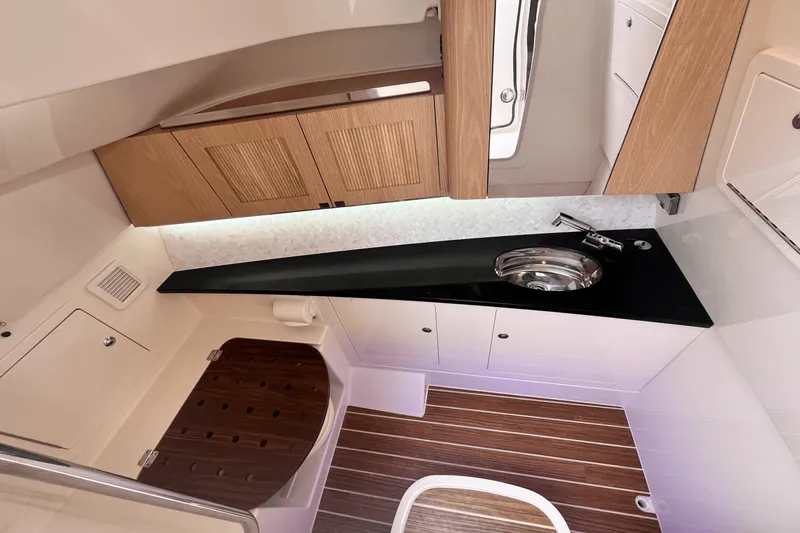 Slide: The Image of Grady-White Freedom 345 2025 - 32