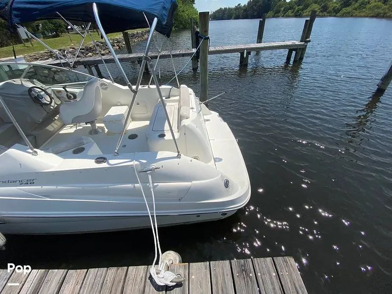 Slide: The Image of Sea Ray 240 Sundancer 2010 - 10796169