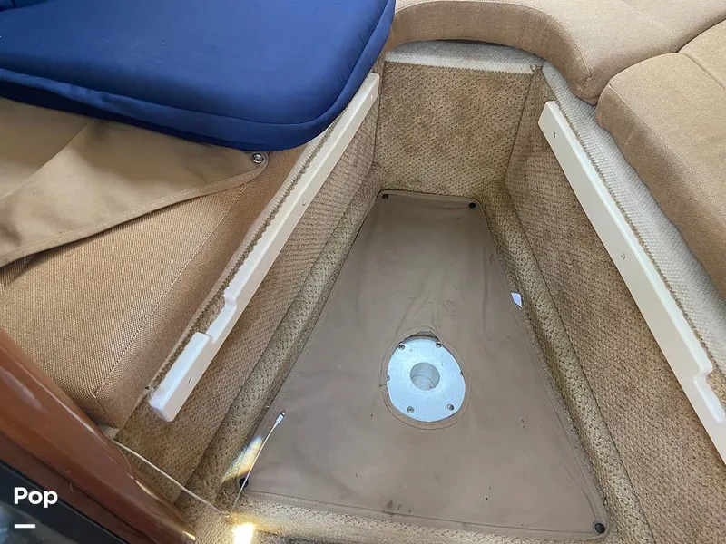 Slide: The Image of Sea Ray 240 Sundancer 2010 - 10796191