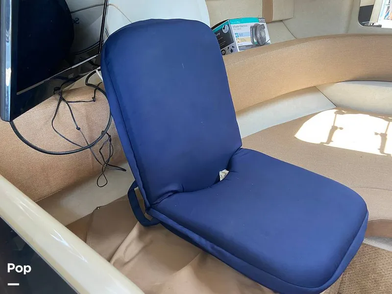 Slide: The Image of Sea Ray 240 Sundancer 2010 - 10796192