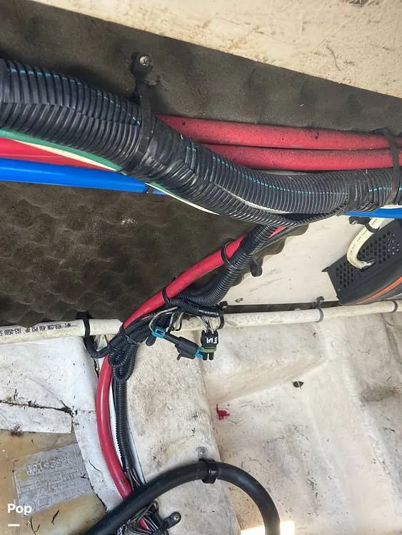 Slide: The Image of Sea Ray 240 Sundancer 2010 - 10796226