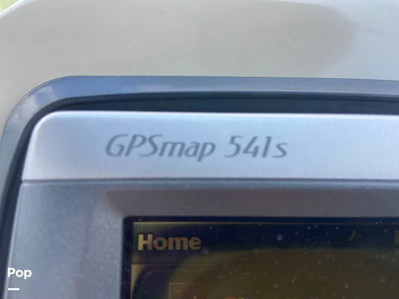 Slide: The Image of Sea Ray 240 Sundancer 2010 - 10796239