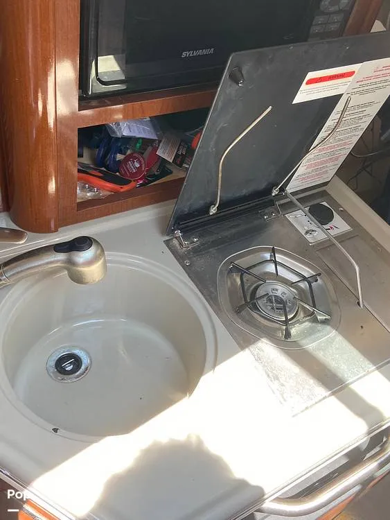 Slide: The Image of Sea Ray 240 Sundancer 2010 - 10796187