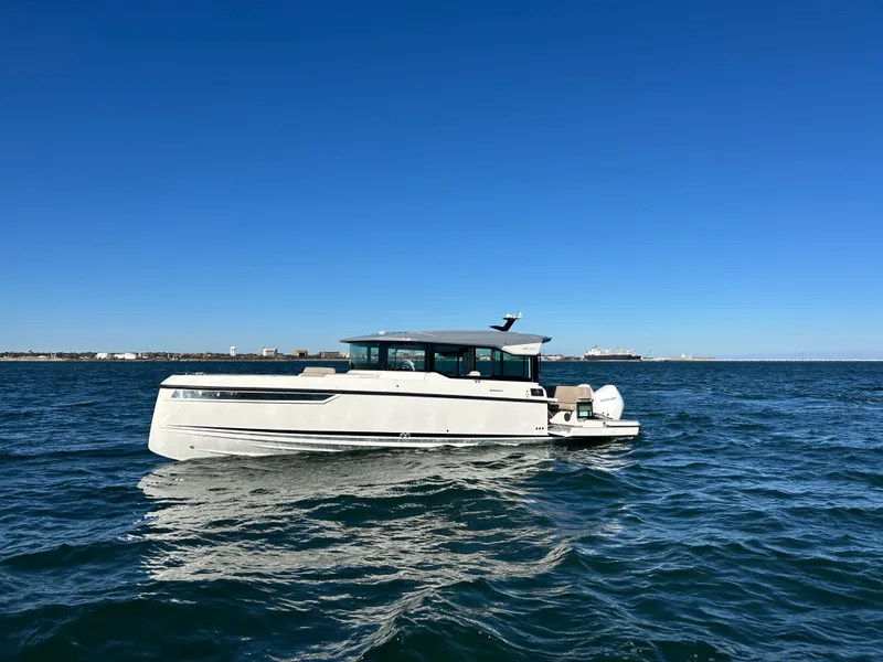 The Image of Saxdor 320 GTC 2025 - 0