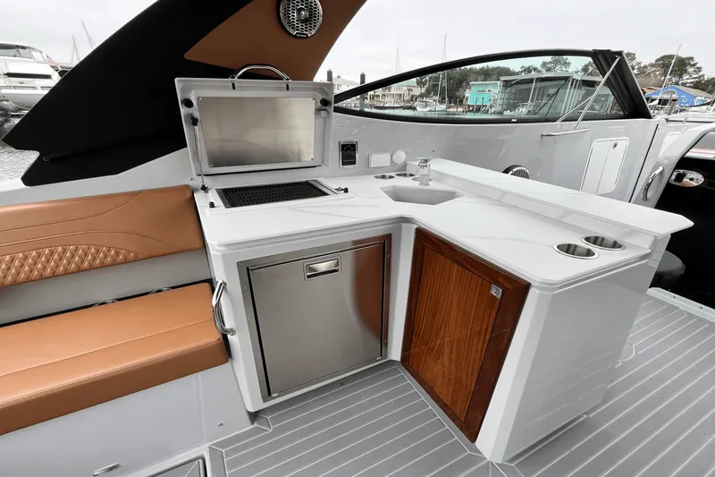 Slide: The Image of Cruisers Yachts 38 GLS Outboard 2025 - 15