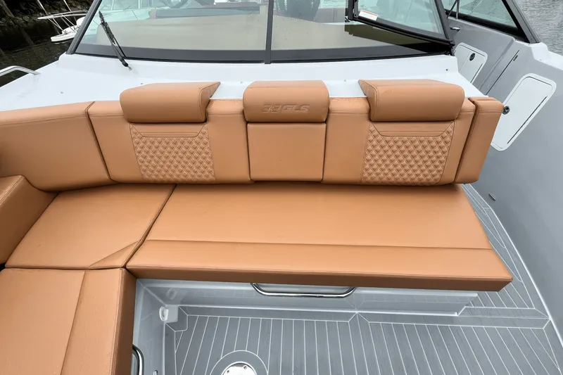 Slide: The Image of Cruisers Yachts 38 GLS Outboard 2025 - 29