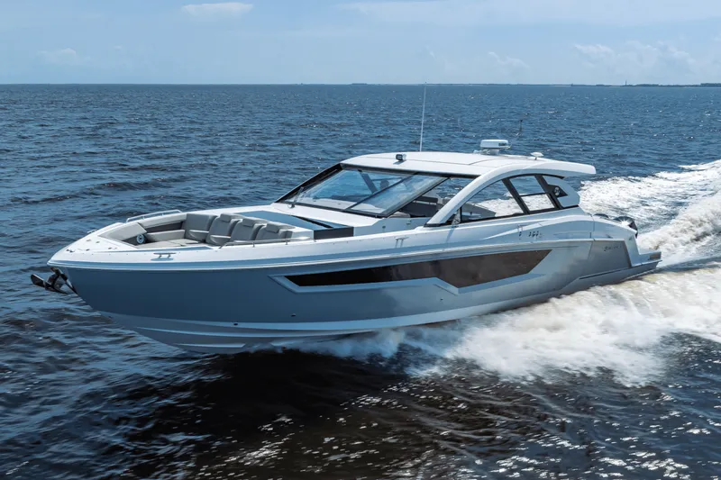 The Image of Cruisers 50 GLS 2025 - undefined