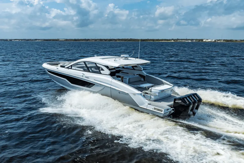 Slide: The Image of Cruisers 50 GLS 2025 - 16