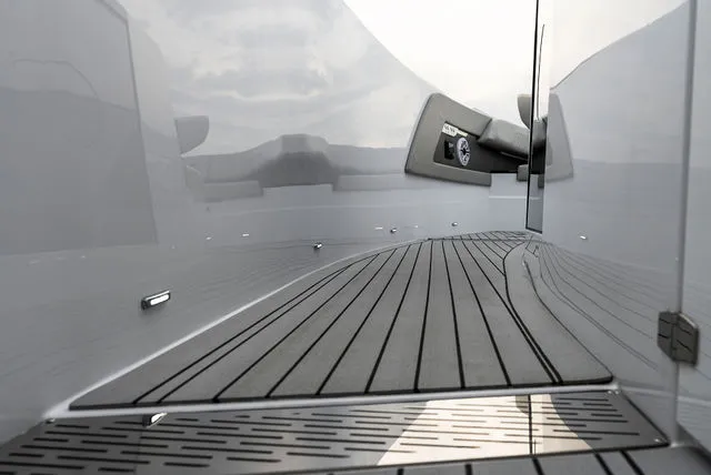 Slide: The Image of Cruisers 50 GLS 2025 - 85
