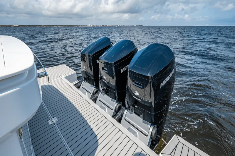 Slide: The Image of Cruisers Yachts 50 GLS Outboard 2025 - 18