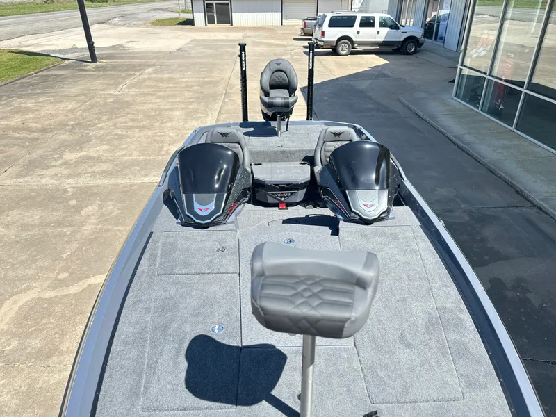 Slide: The Image of Vexus VXS 21 2025 - 7