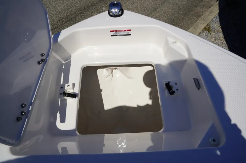 Slide: The Image of Chaparral 250 OSX 2026 - 26