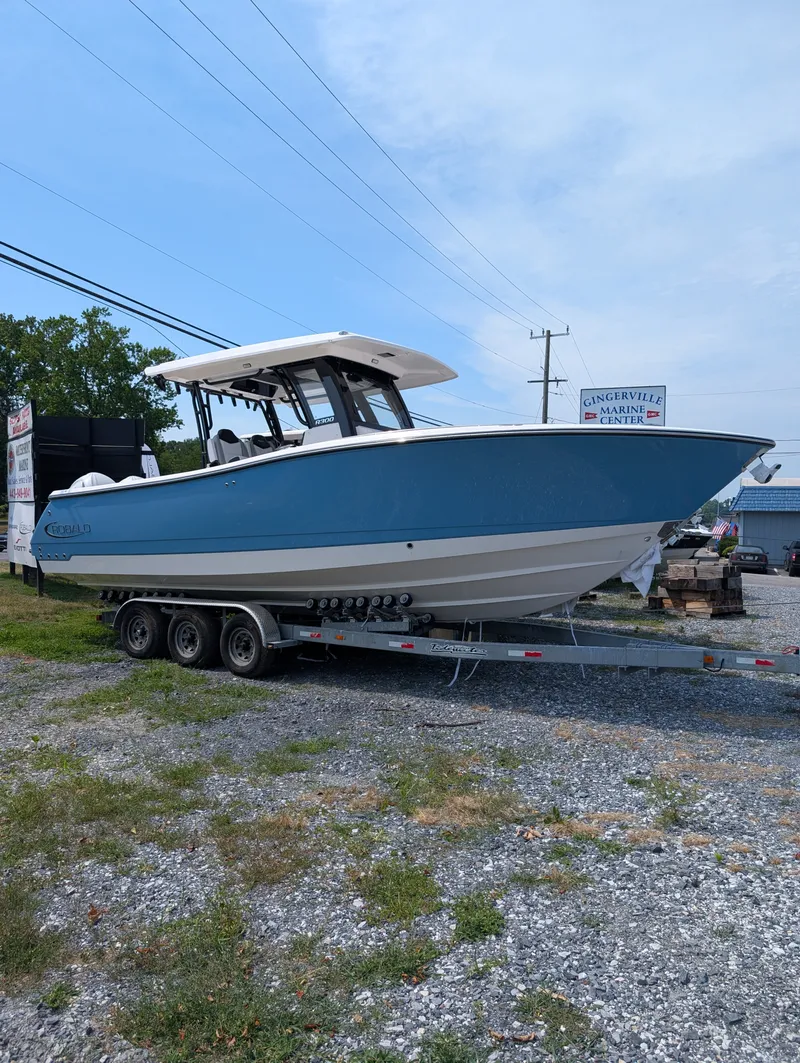 Slide: The Image of Robalo R300 2026 - 1