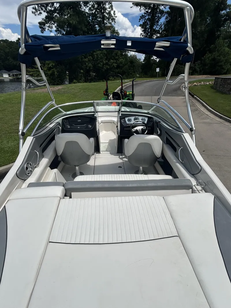 Slide: The Image of Sea Ray 210 Select 2008 - 4
