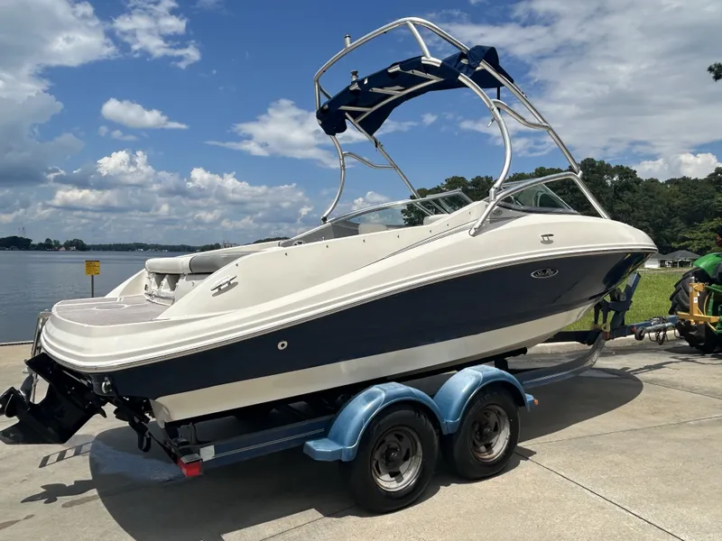 Slide: The Image of Sea Ray 210 Select 2008 - 6