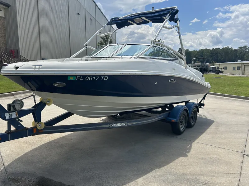 Slide: The Image of Sea Ray 210 Select 2008 - 1
